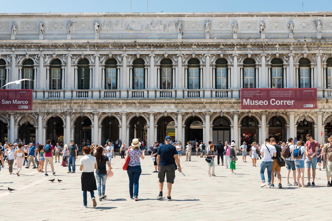 Elegant Terrace Near Piazza San Marco Last Floor No Lift Venecia